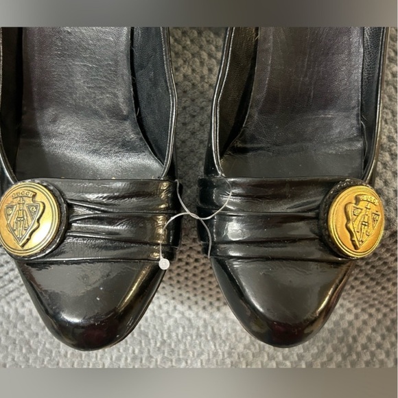 Gucci Black Patent Leather Heels - Picture 6 of 13